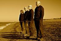 DARK QUARTERER